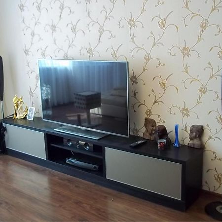 Krumu apartment 100m2 Liepaja Bagian luar foto